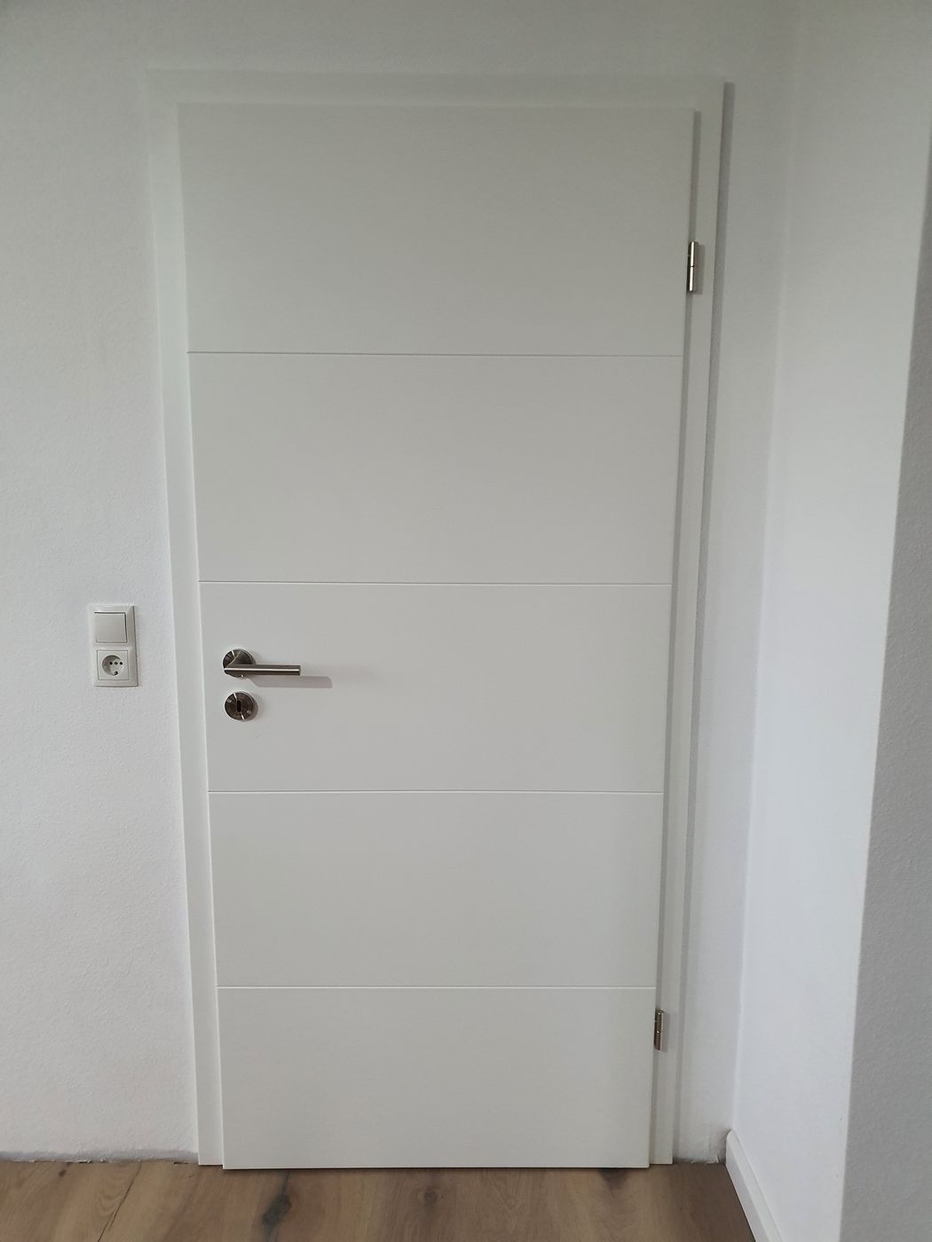 Zimmertüren Liefern und Montieren in Langenselbold
