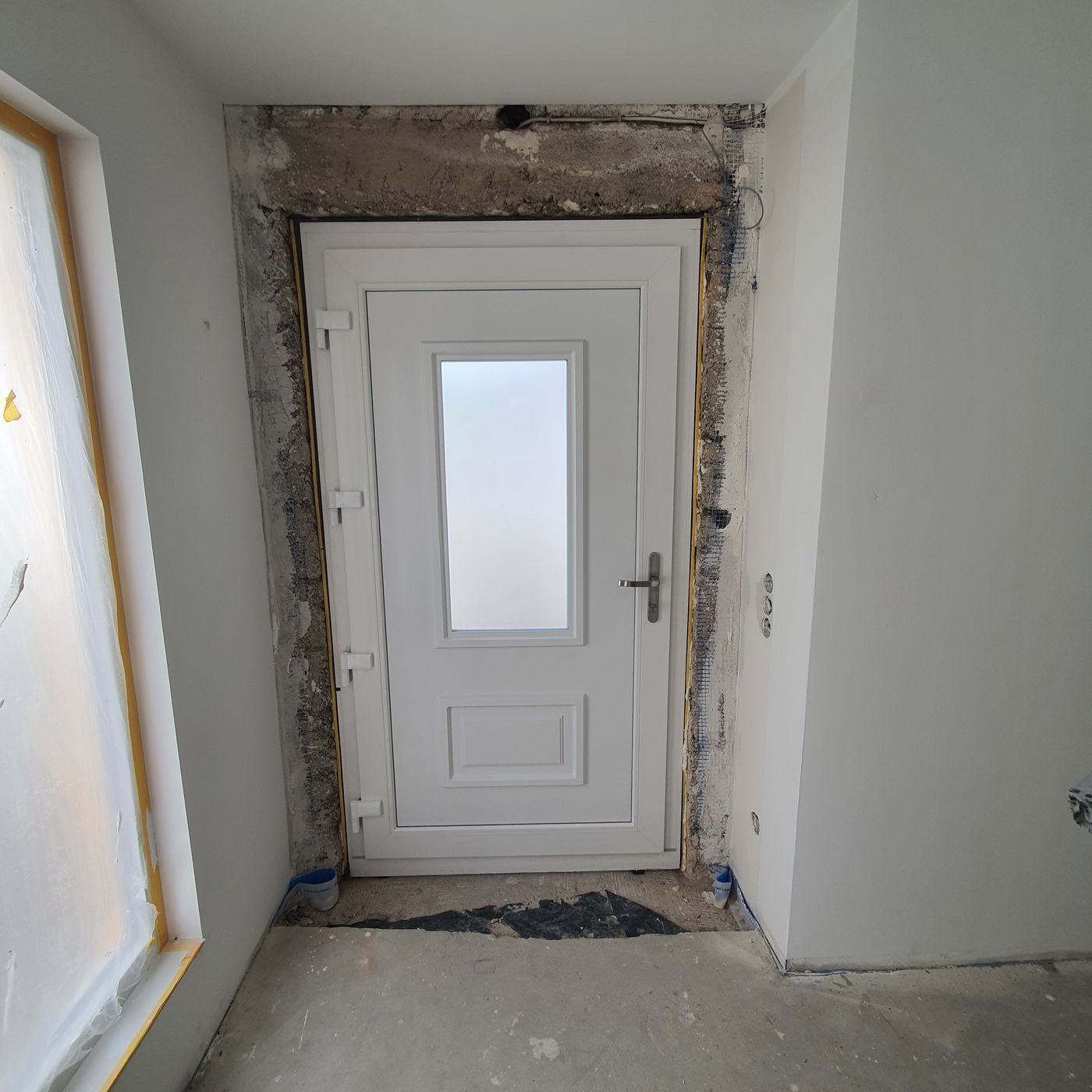 Kunststoff Haustüren nach maß, PVC Haustüren Beschaffung und Montage in Seligenstadt